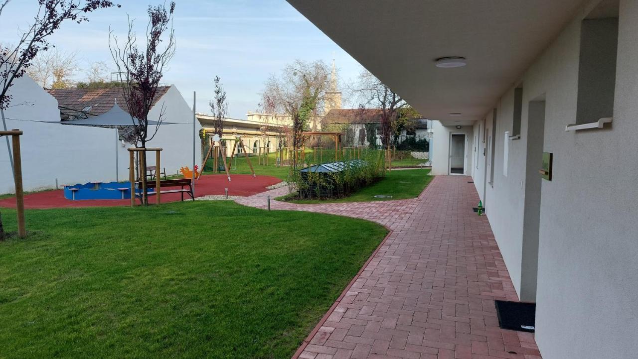 N&Z Apartman Close To The Downtown Apartamento Budapest Exterior foto