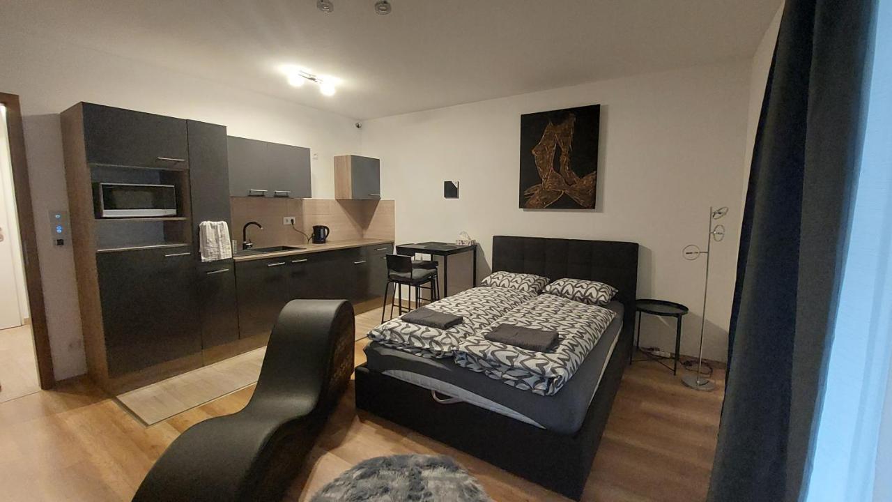 N&Z Apartman Close To The Downtown Apartamento Budapest Exterior foto